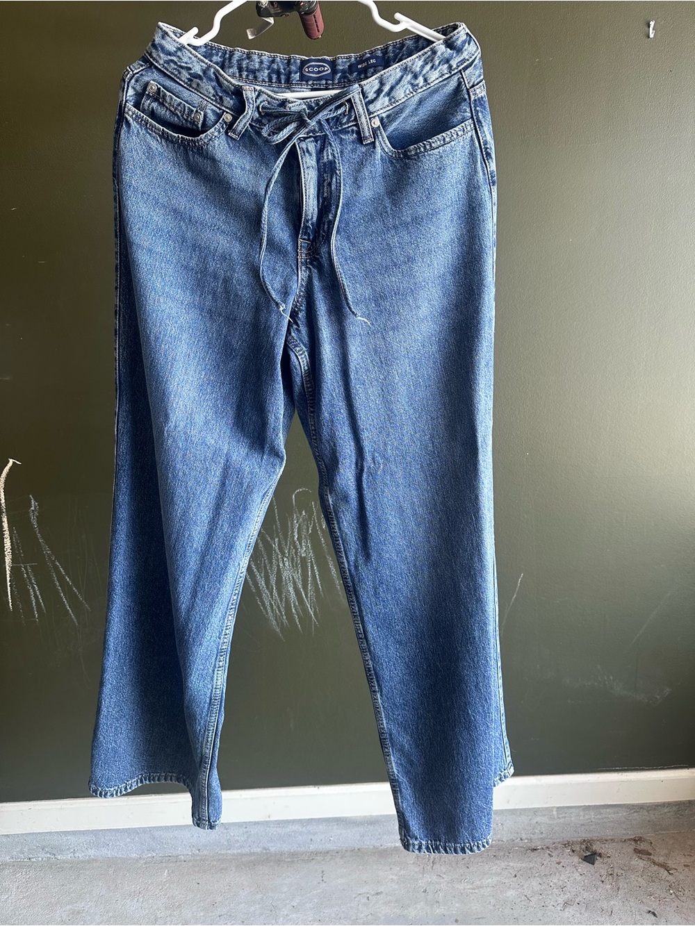 Blue Women’s Relaxed Drawstring Jeans